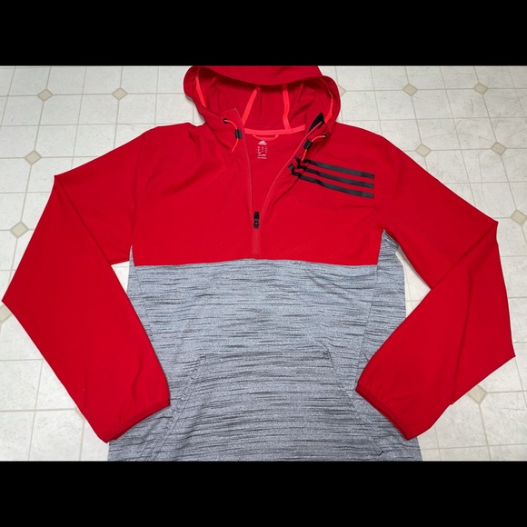 Adidas Red Climalite Windbreaker - Size Small - Picture 6 of 9